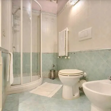 דירה Colosseo Loft רומא